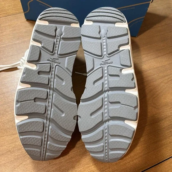Brooks Addiction Walker Shoes Mens Size 9.5 White Leather Walking 2E Wide
